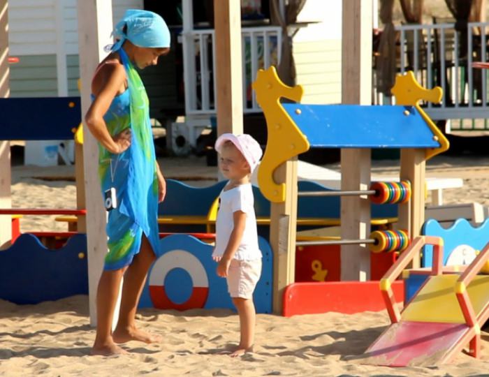 «Песочный дворик» на пляже - Пансионат «Селена» Анапа